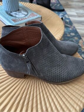 Lucky Brand Brielley Gray Suede Booties Size 10.5